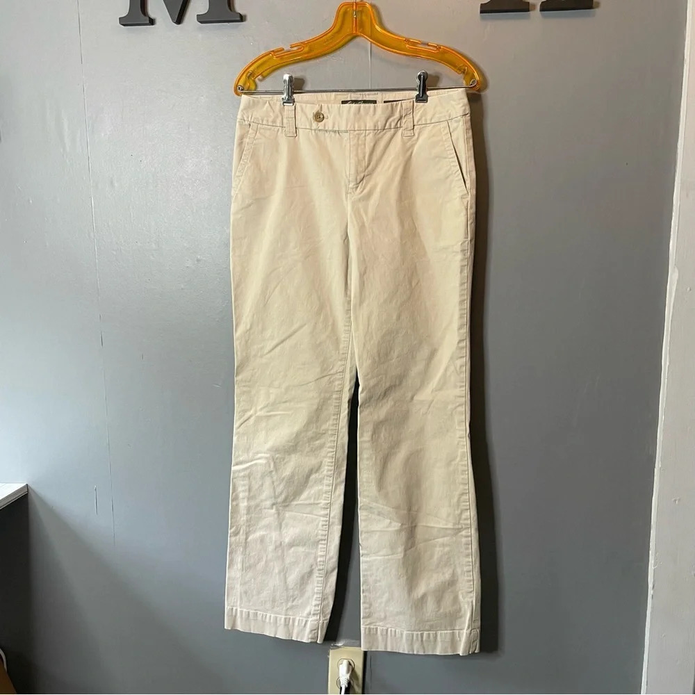 Eddie Bauer khaki Mercer pant women's size 8 cotton khaki straight leg